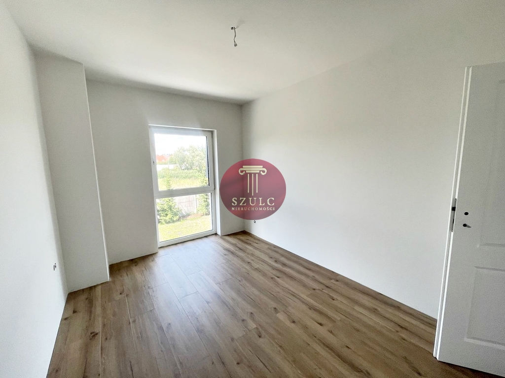 Śliczny, nowiutki  bliźniak  w Mierzynie. (7)