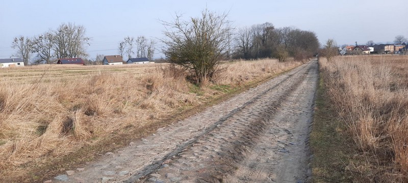 Skolwin ul. Inwalidzka działka na sprzedaż. (1)