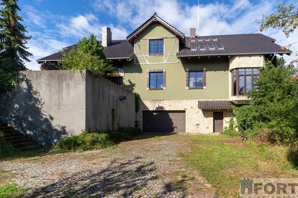 Rezydencja z basen i squash pod Szczecinem (11)