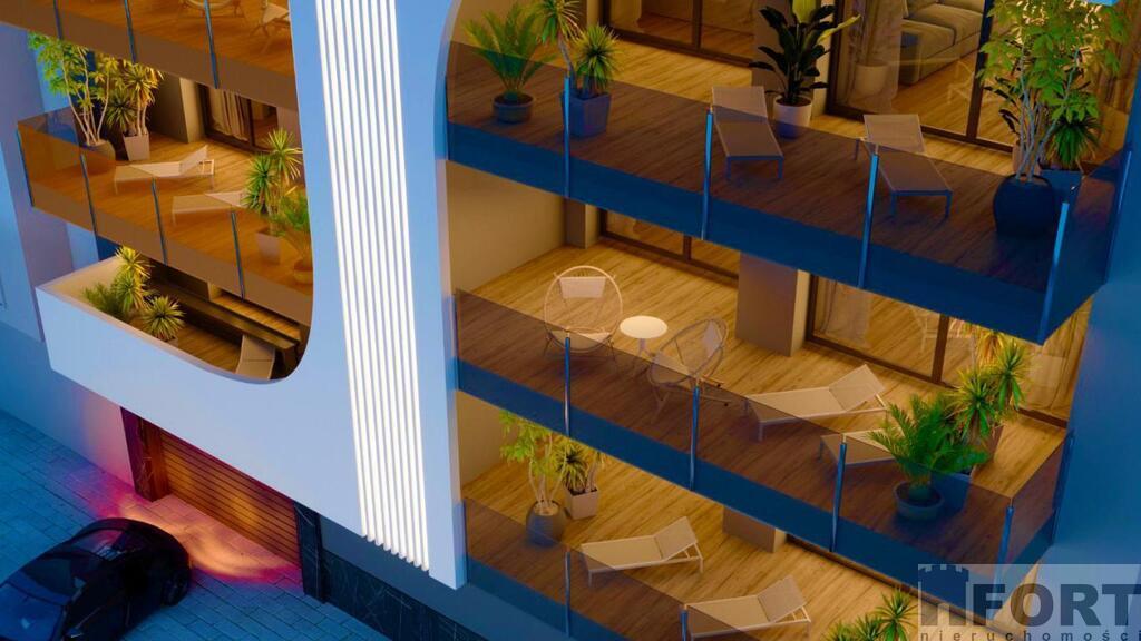 Hiszpania, Torrevieja, 100m od Paseo Maritimo (9)