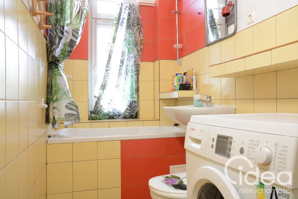 Centralna lokalizacja, balkon. Wynajem na pokoje (6)