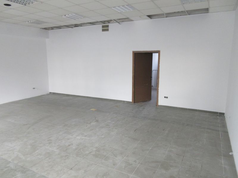Atrakcyjny lokal na sprzedaż 441m2  CENTRUM (3)