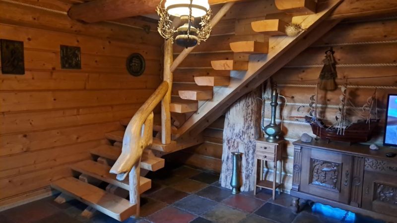 ATRAKCYJNY PENSJONAT NAD MORZEM CHŁOPY 36 POKOJE (16)