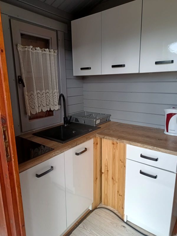 ATRAKCYJNY PENSJONAT NAD MORZEM CHŁOPY 36 POKOJE (27)