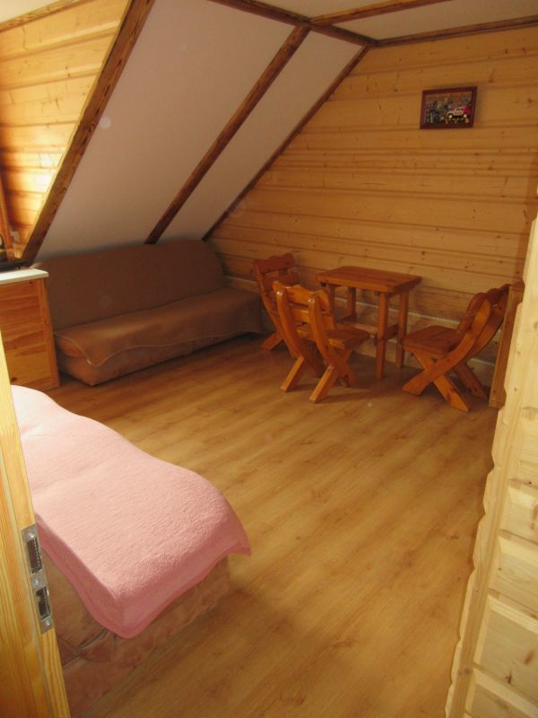 ATRAKCYJNY PENSJONAT NAD MORZEM CHŁOPY 36 POKOJE (8)