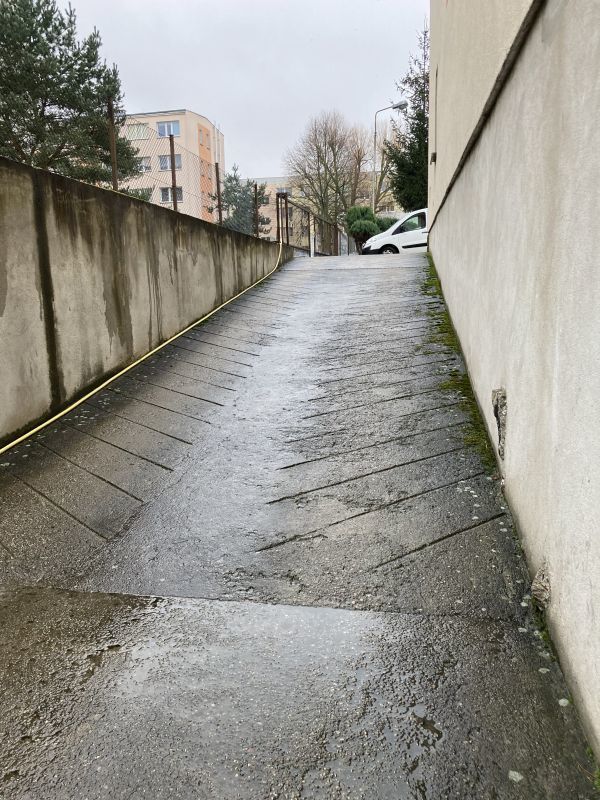 Na sprzedaż obiekt handlowo-usługowy360m2 Nowogard (14)