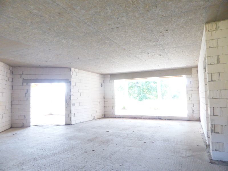 Rezydencja z dostępem do zalewu. (8)