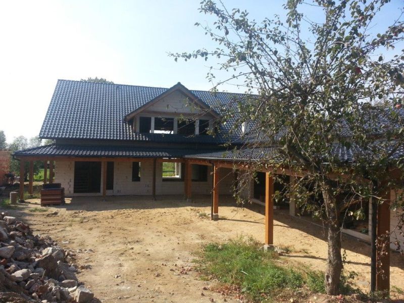 Rezydencja z dostępem do zalewu. (3)