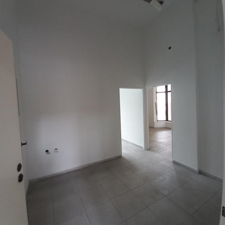 Lokal idealny na gabinety lekarskie (5)