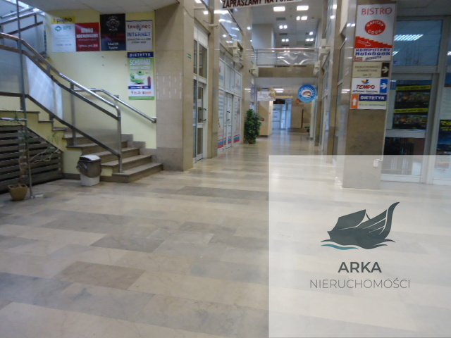 Tanio! Pasaż handlowy. Obok Brama Portowa, Medicus (6)