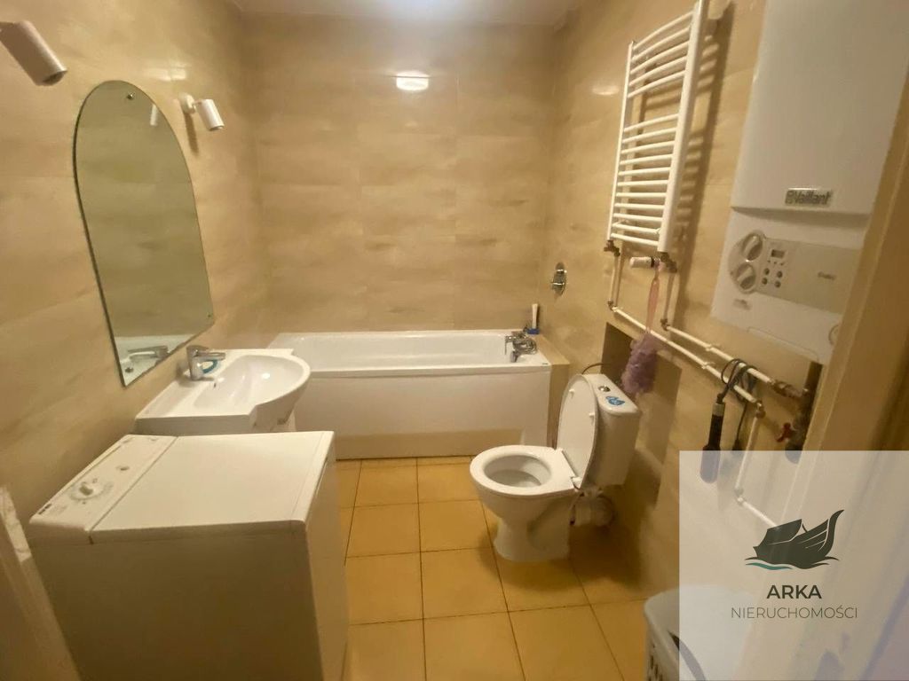 Duże mieszkanie w centrum. (4)