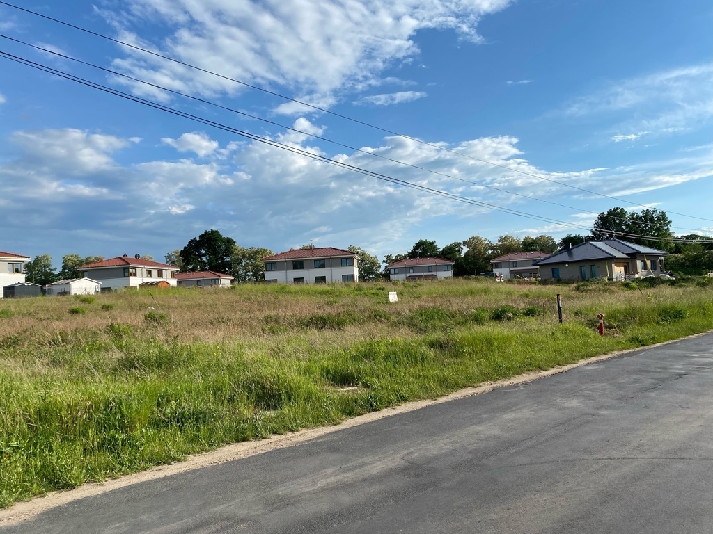 Działka w Kościnie,602 m2,media, ładny widok. (3)