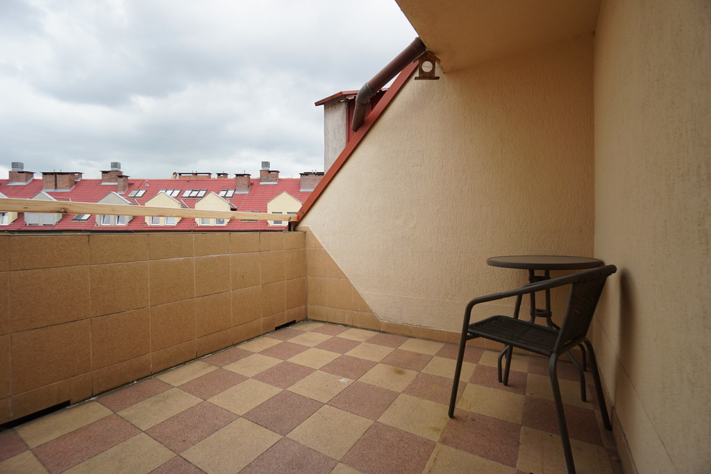 Dwupoziomowe mieszkanie o pow. 92,80, 4-pokoje. (7)