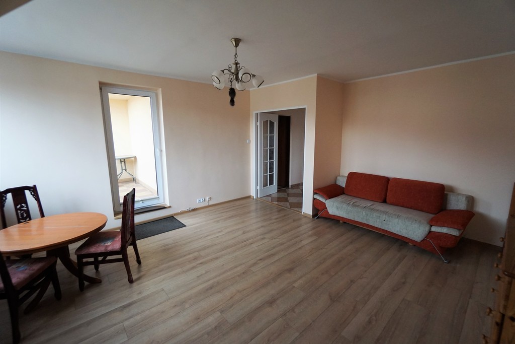 Dwupoziomowe mieszkanie o pow. 92,80, 4-pokoje. (4)