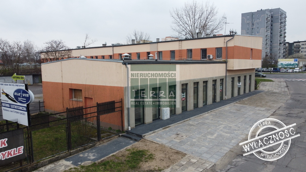 LOKAL HANDLOWO-USŁUGOWY z bezpłatnym parkingiem (4)