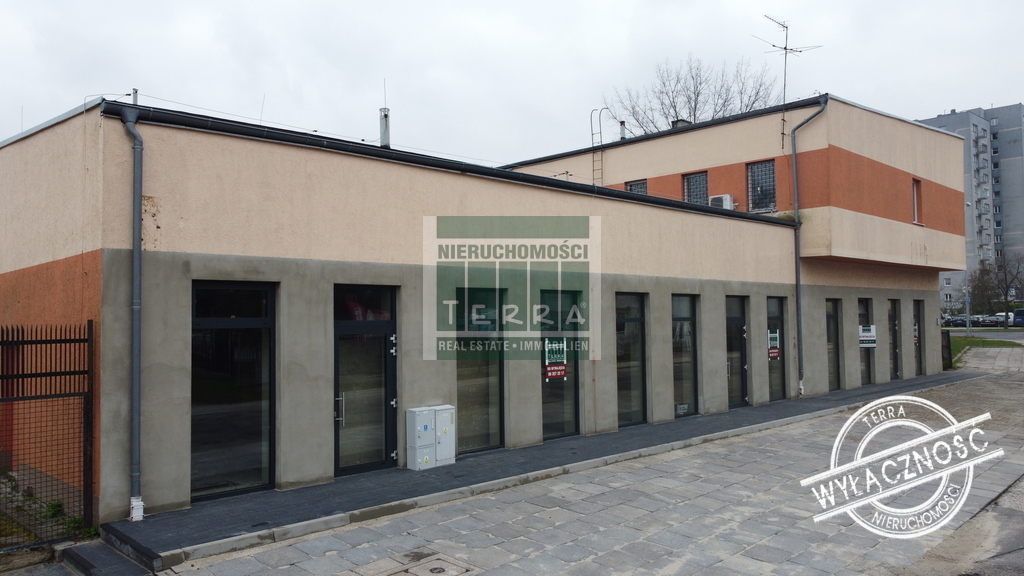LOKAL HANDLOWO-USŁUGOWY z bezpłatnym parkingiem (5)
