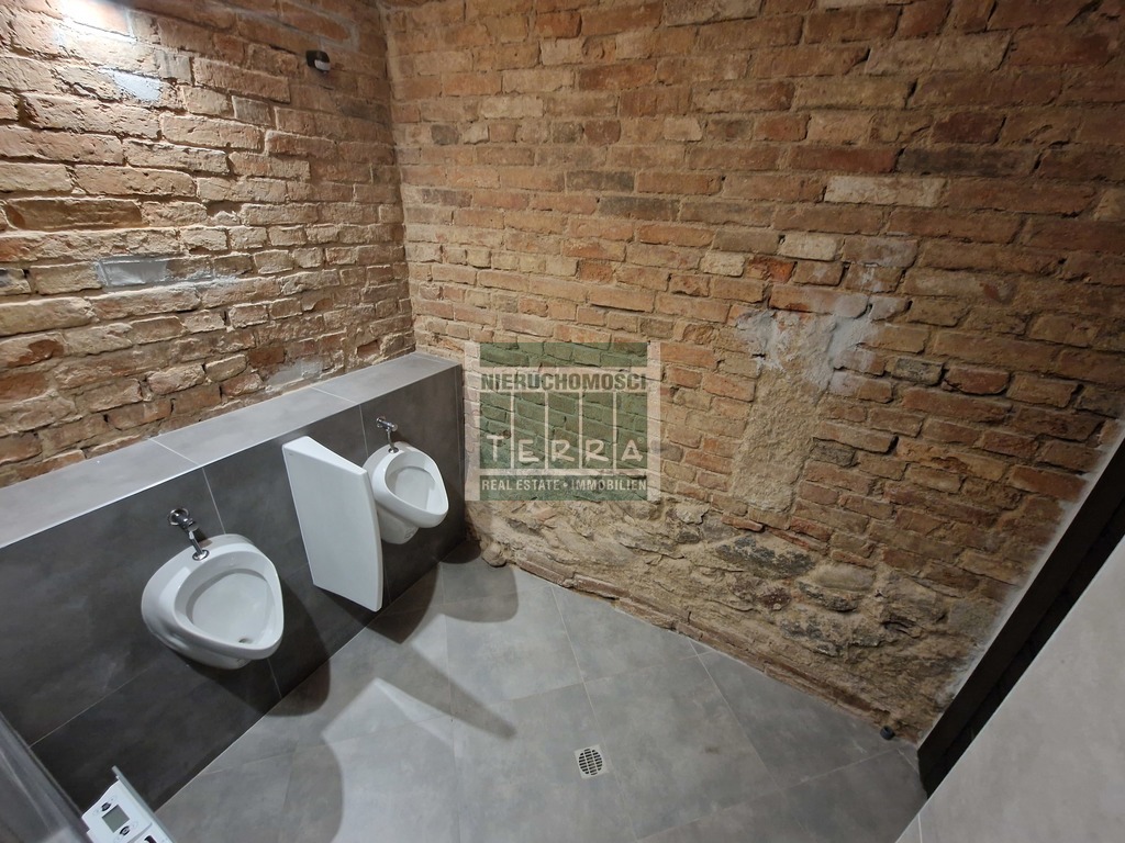 RESTAURACJA, PUB, APARTHOTEL (11)