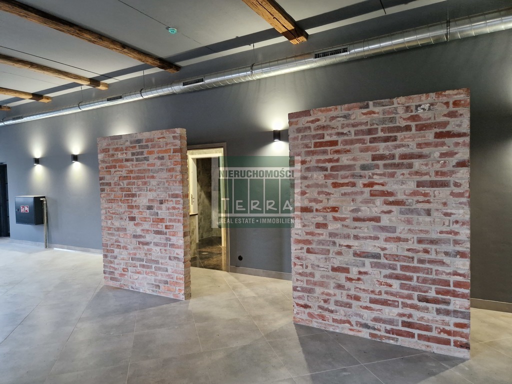 RESTAURACJA, PUB, APARTHOTEL (20)