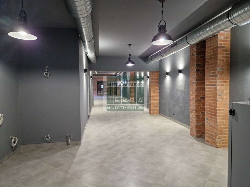 RESTAURACJA, PUB, APARTHOTEL (21)