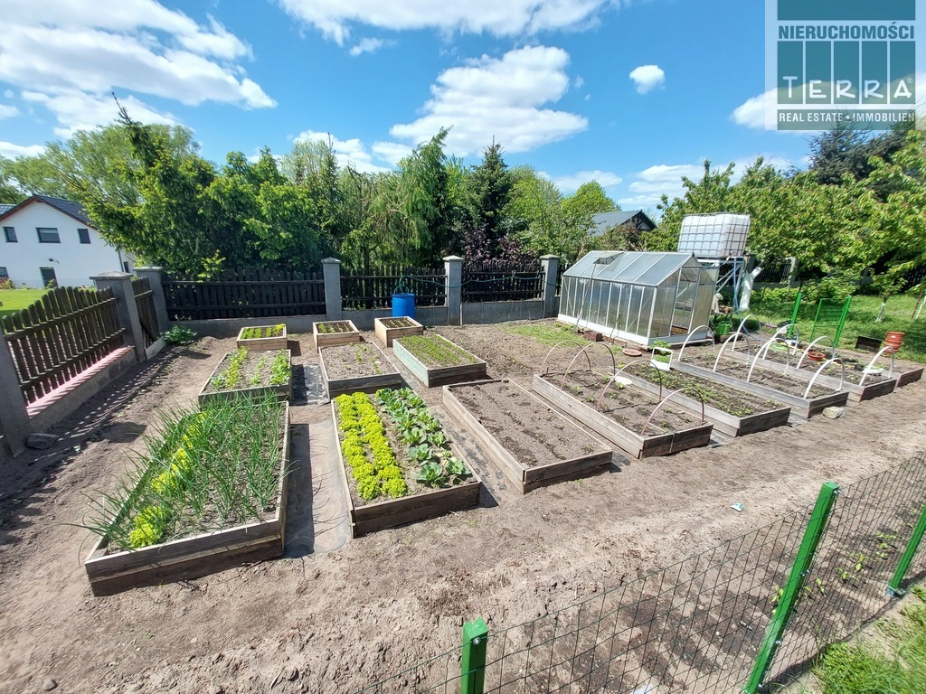 Prosperujący hotel w zacisznym miejscu. (17)