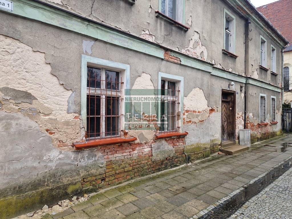 Kamienica w centrum Nowej Soli (8)