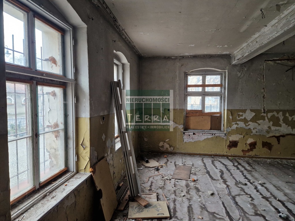 Kamienica w centrum Nowej Soli (15)