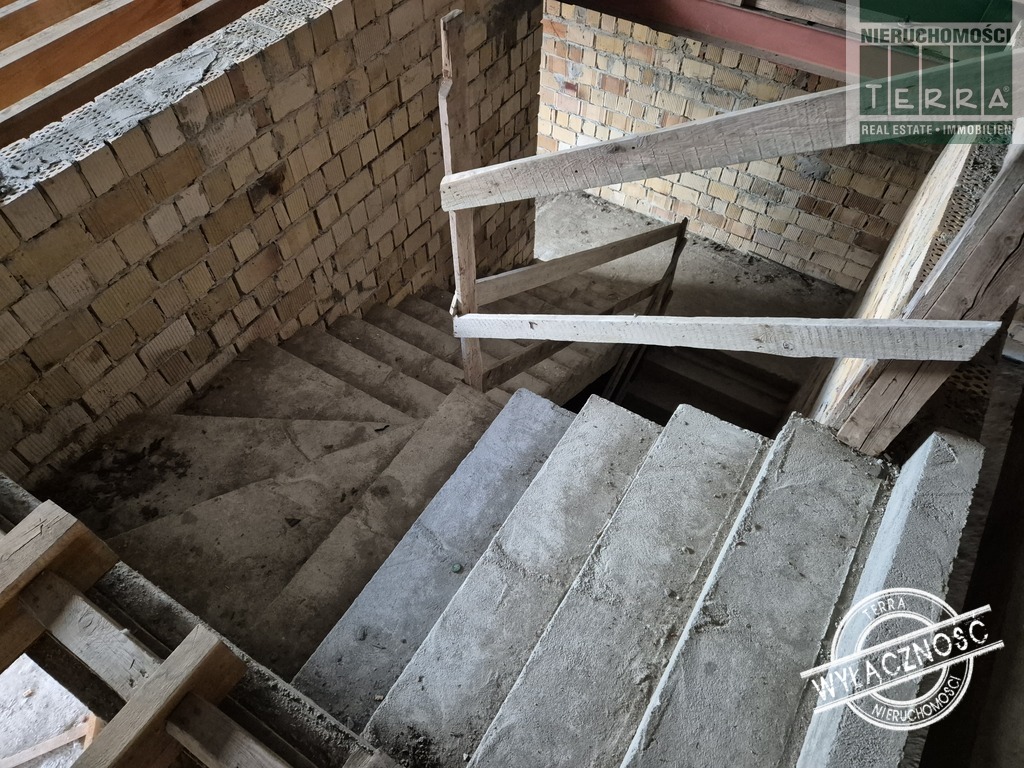 INWESTYCJA LUB SIEDZIBA TWOJEJ FIRMY (9)