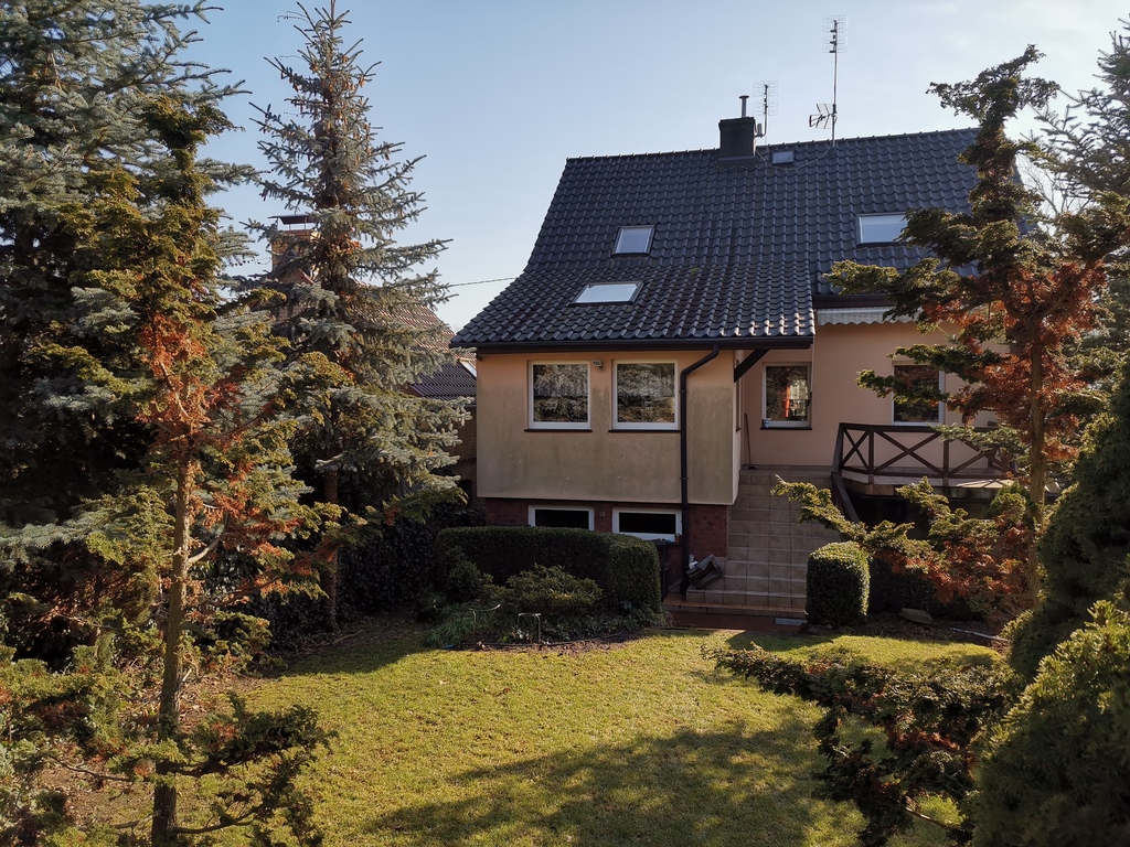 Dom z budynkami gosp. 60 km od Berlina (4)