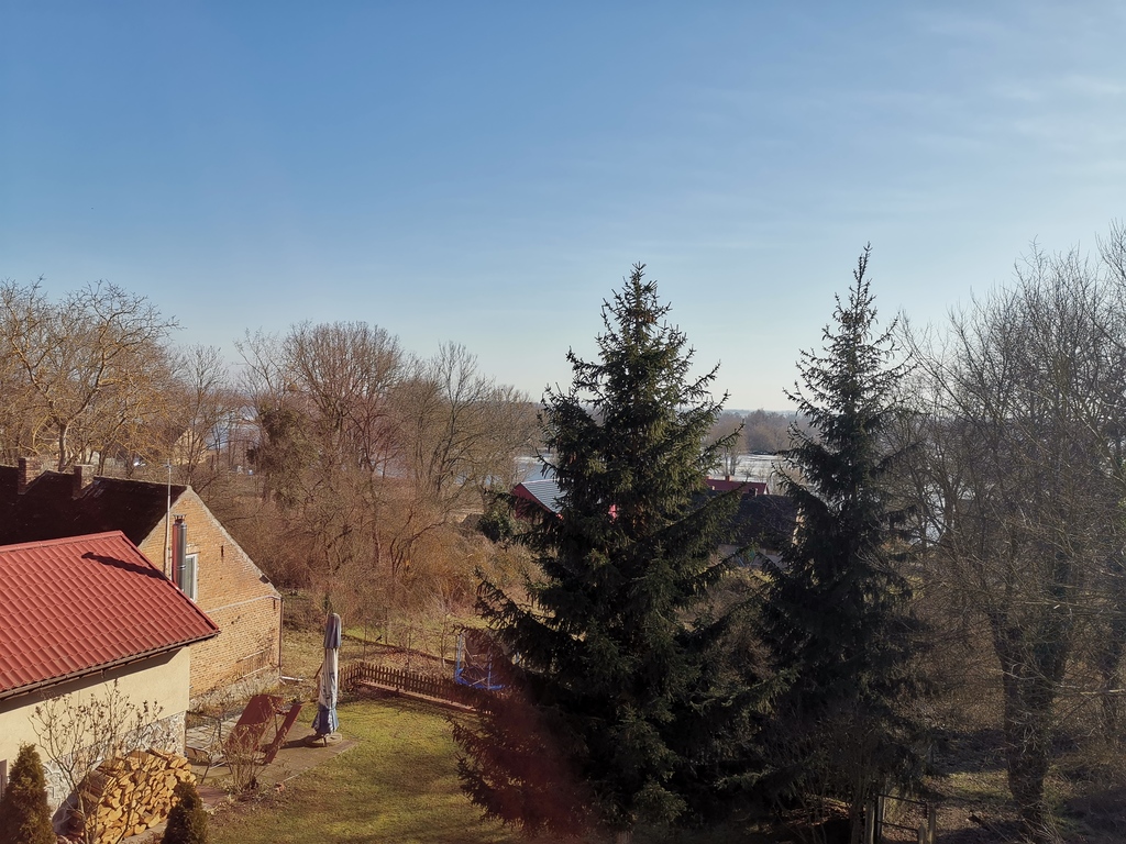 Dom z budynkami gosp. 60 km od Berlina (13)