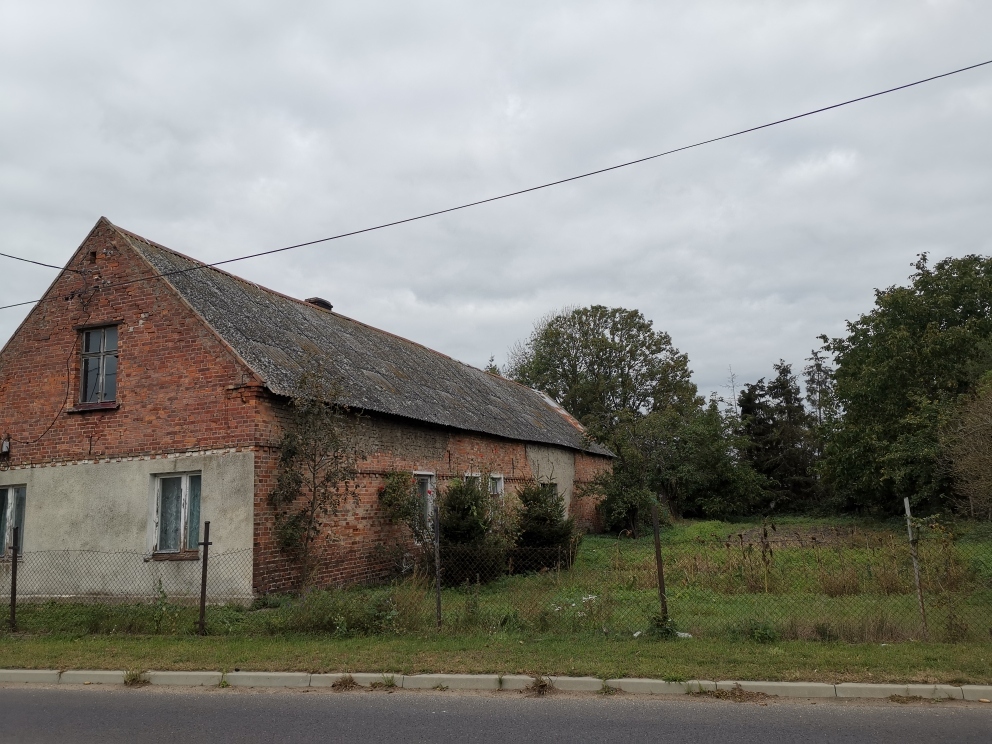 Nieruchomość zabud bud. do rem. kap. lub rozbiórki (12)