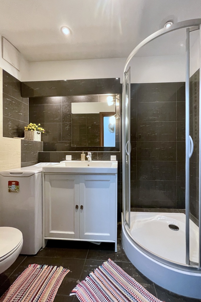 Apartament 2 pokojowy 200 metrów od plaży (12)