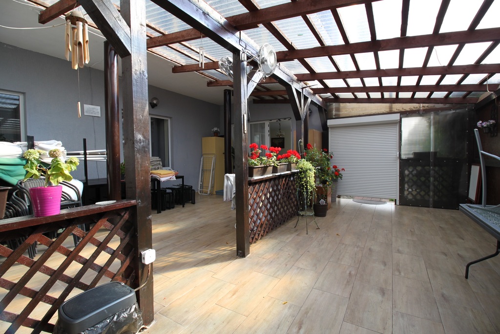 Pensjonat ze stołówką w Grzybowie (3)