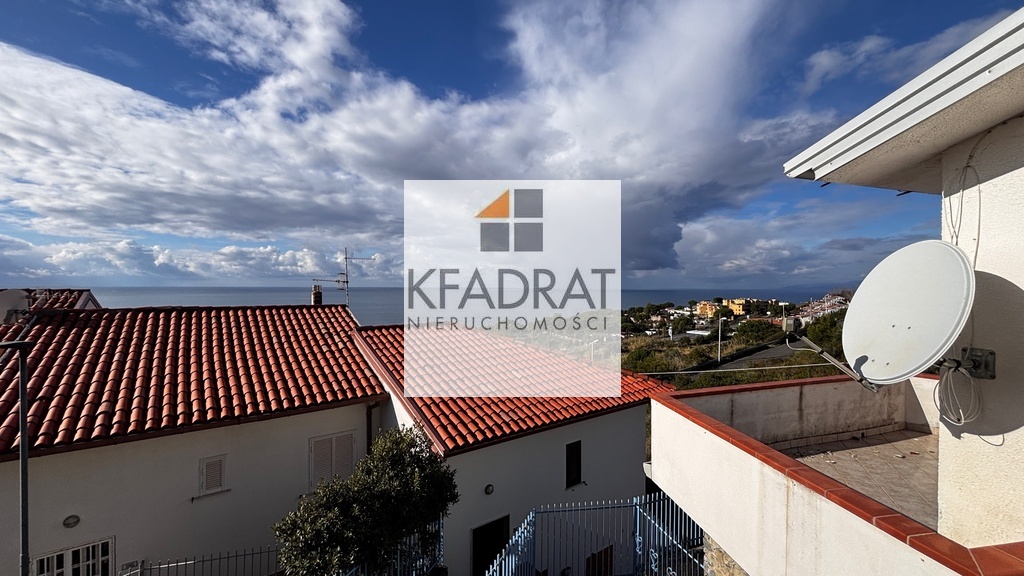 Top oferta domu z widokiem na morze . (4)