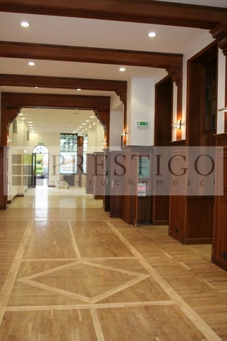 Prestiżowy Lokal w Centrum (4)