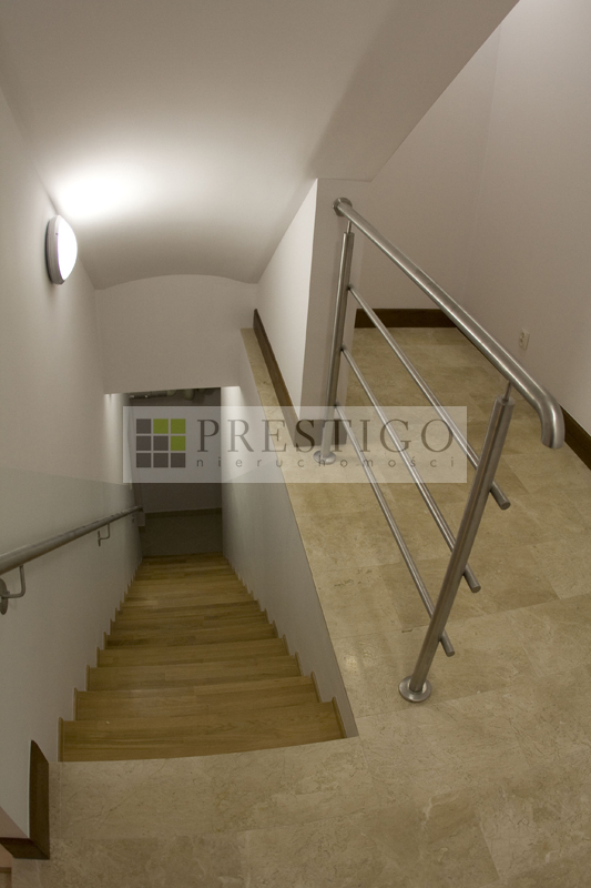 Prestiżowy Lokal w Centrum (7)