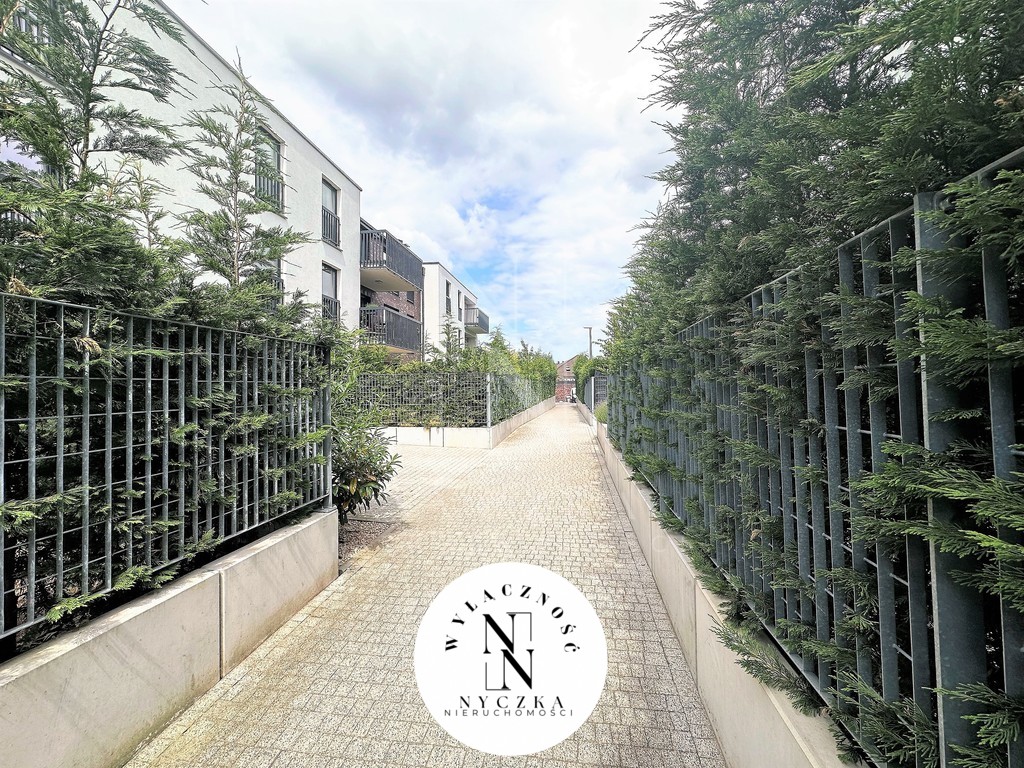 Ekskluzywny apartament taras i balkon Warszewo! (3)