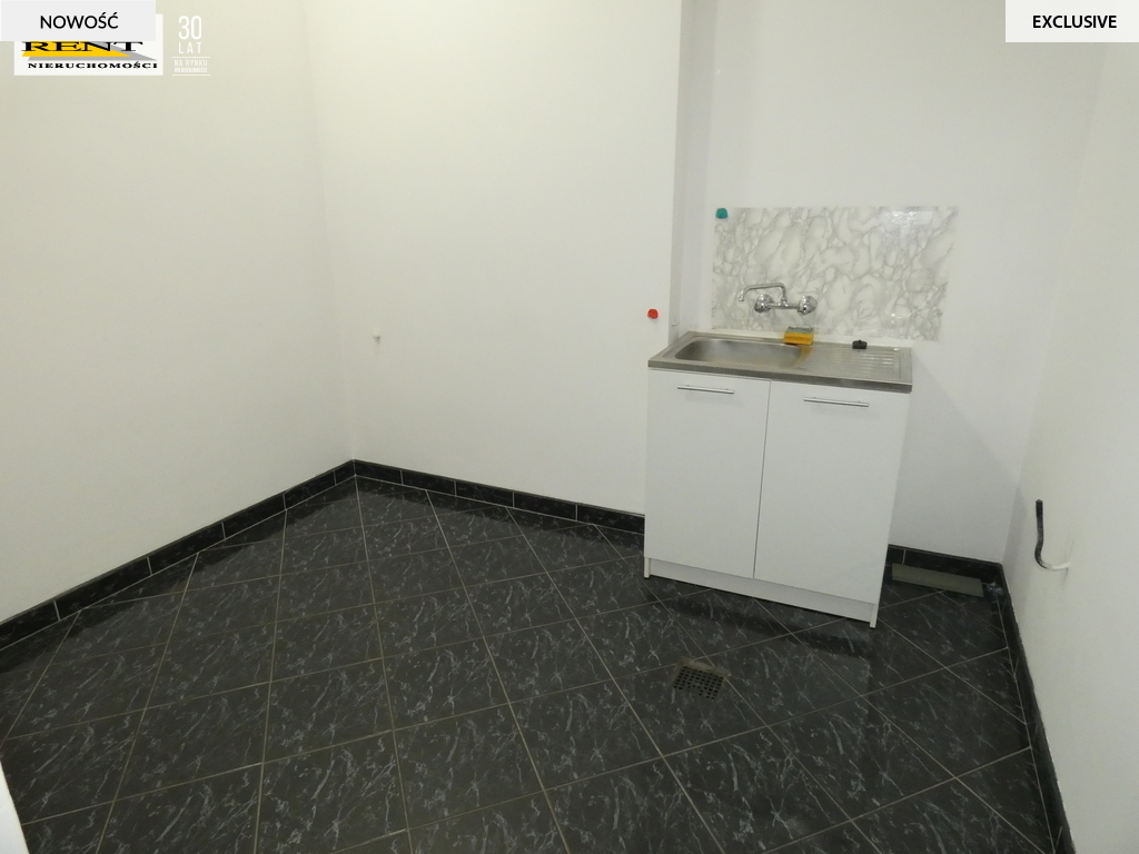 Lokal usługowo-biurowy , wynajem Nowogard, centrum (7)