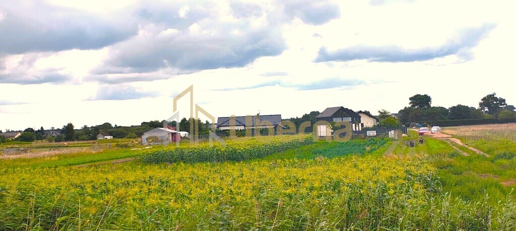 Dom wykończony pod klucz  nad jeziorem - 7,81% (13)