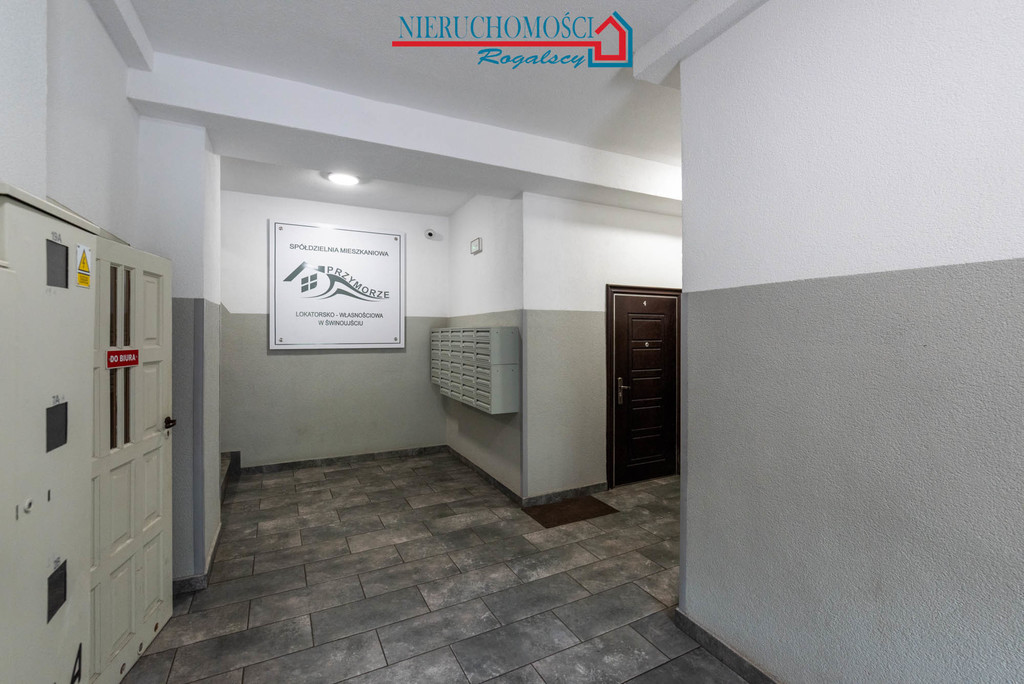 Duże mieszkanie czteropokojowe (13)