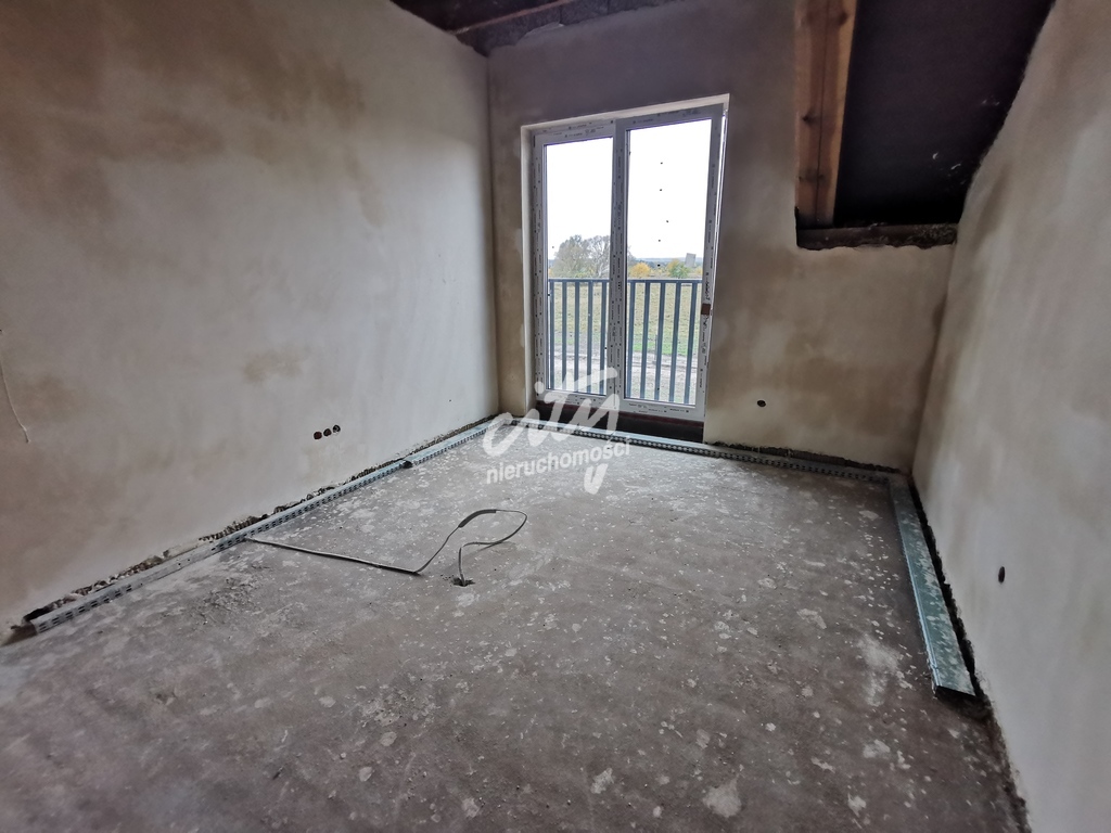 Pół Bliźniaka w Wielgowie. (8)