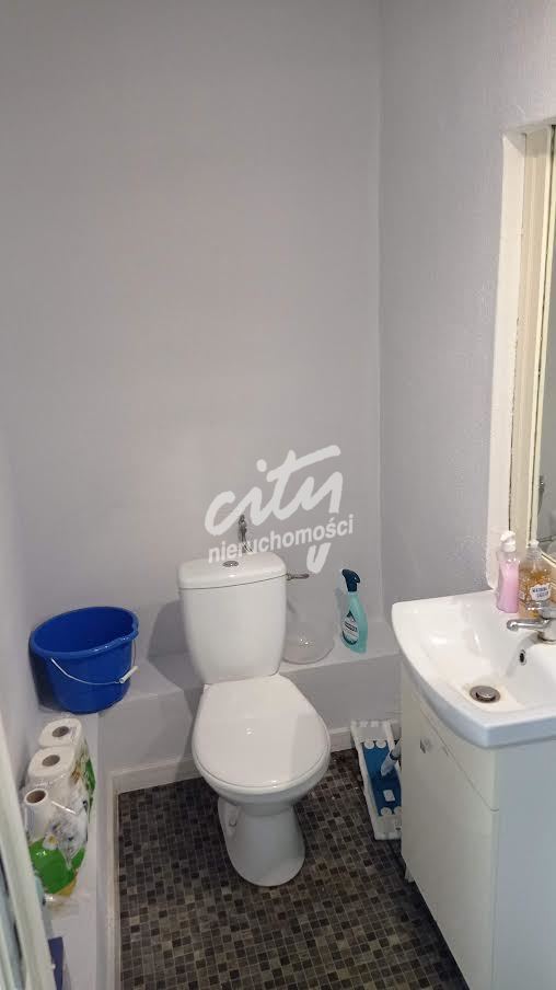 PAWILON 60M2 PRZY GŁÓWNEJ ULICY W DĄBIU (4)