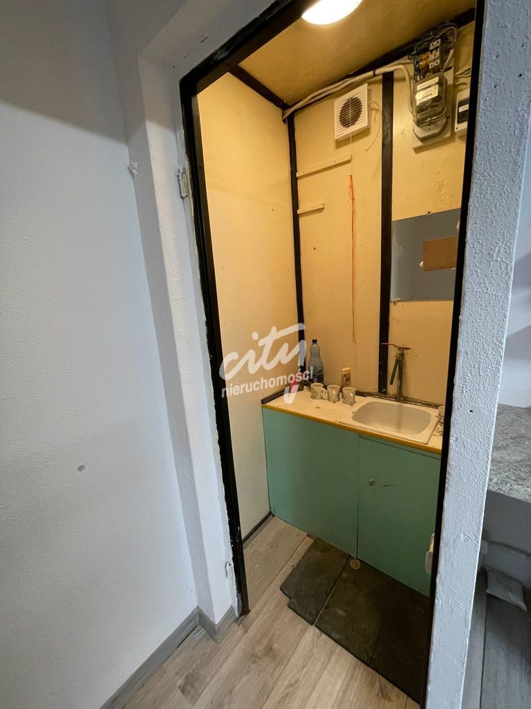 PAWILON 60M2 PRZY GŁÓWNEJ ULICY W DĄBIU (5)