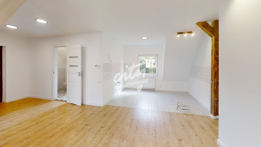 [3D] Nowe 2 pok.+poddasze, blisko ronda Giedroycia (12)