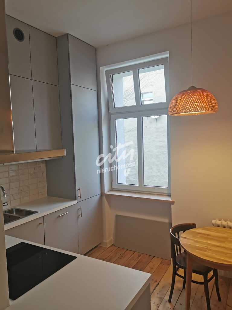 Dla Ciebie! 3 pokoje z balkonem w centrum. (5)