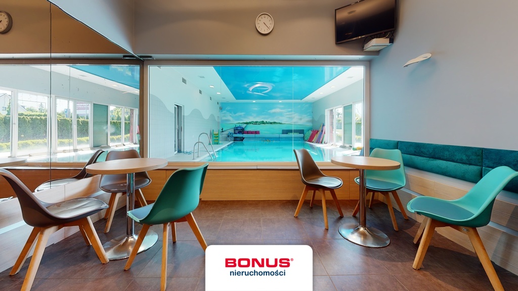 Funkcjonujący basen na sprzedaż (24)