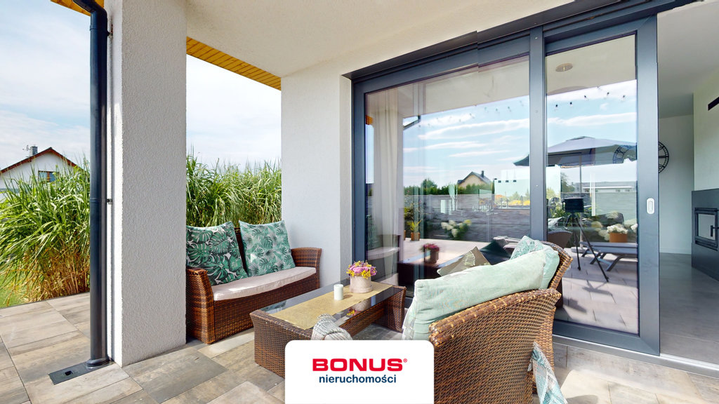 Piękny, nowoczesny dom wolnostojący (30)