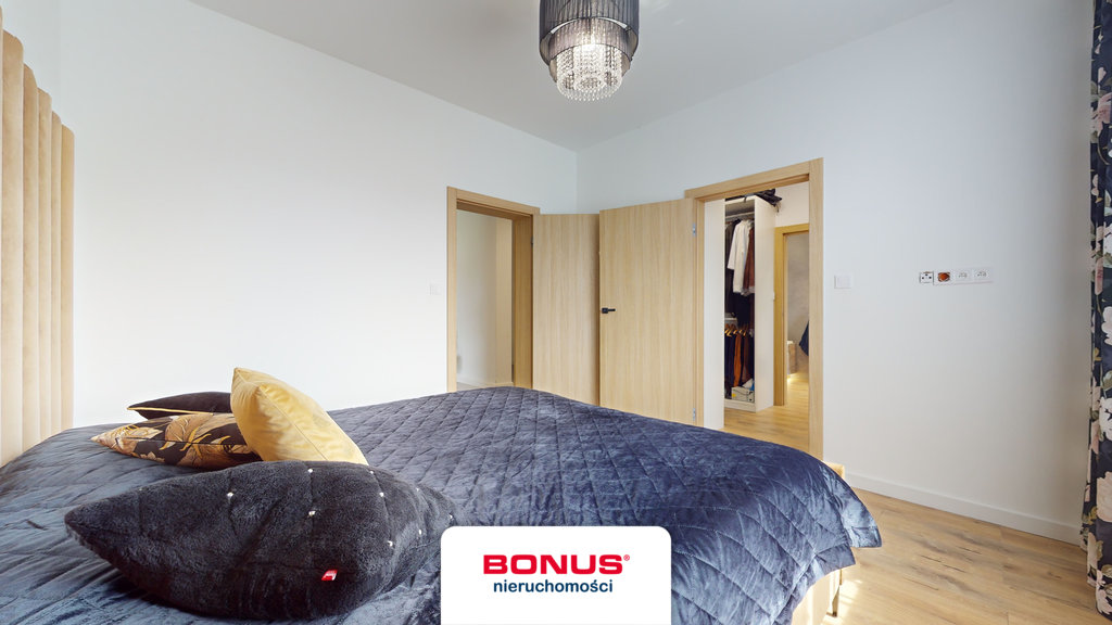 Piękny, nowoczesny dom wolnostojący (12)