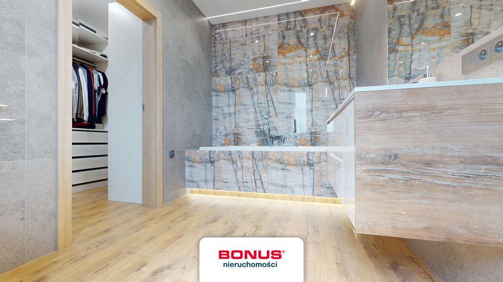 Piękny, nowoczesny dom wolnostojący (21)