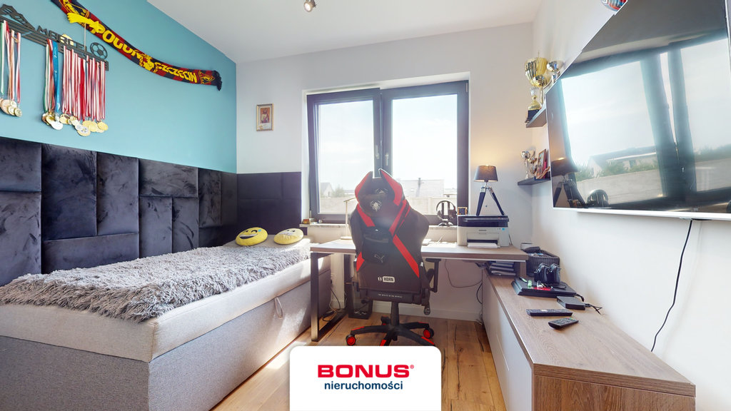 Piękny, nowoczesny dom wolnostojący (13)