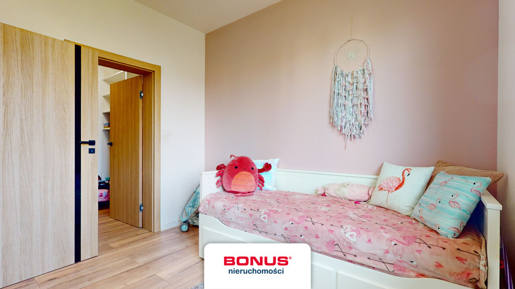 Piękny, nowoczesny dom wolnostojący (15)